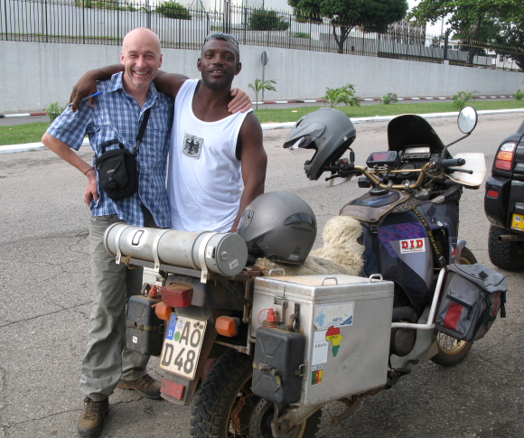 with le allemagne in libreville.JPG